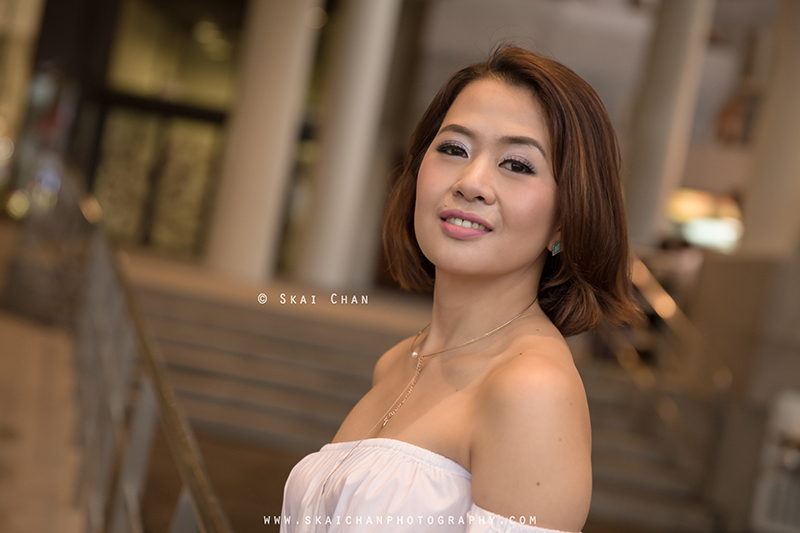 Bubble themed portrait photoshoot session with Marjorie Lining at Dragonfly Lake, Gardens by the Bay