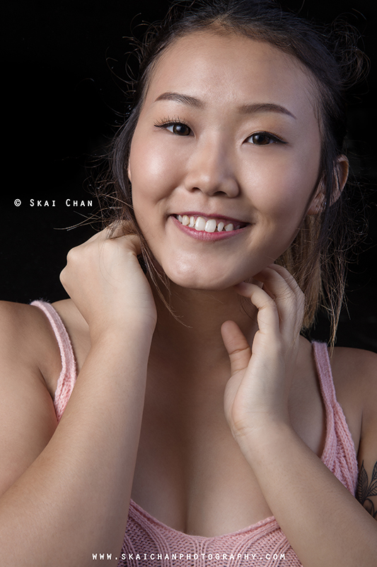 Headshot photoshoot session with Jasmine Tan at Singapore Sports Hub