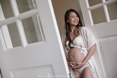 Indoor & Outdoor Maternity/ Pregnancy Milk Bath Boudoir Photoshoot - Eva @ Hotel Fort Canning (Hotel)