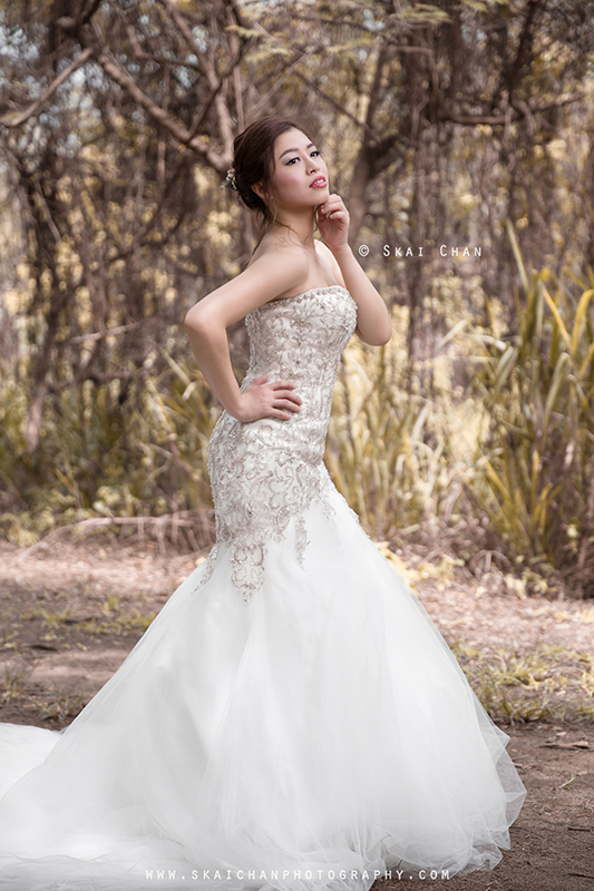 Stylish and edgy fashion bridal photoshoot session with Ivia Xiao Hui at Tampines Eco Green