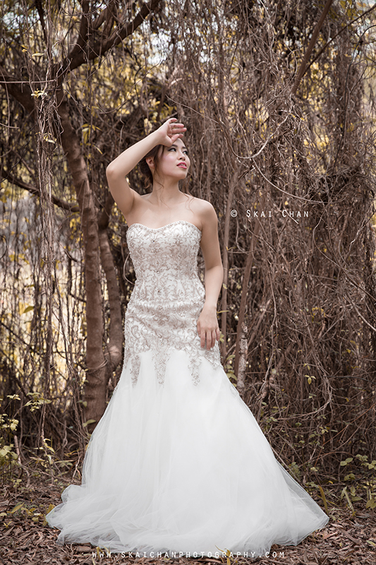 Stylish and edgy fashion bridal photoshoot session with Ivia Xiao Hui at Tampines Eco Green