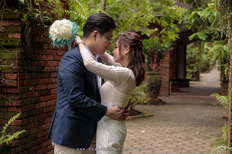 Pre-Wedding photoshoot session with Zijian & Christine at Fort Canning Park
