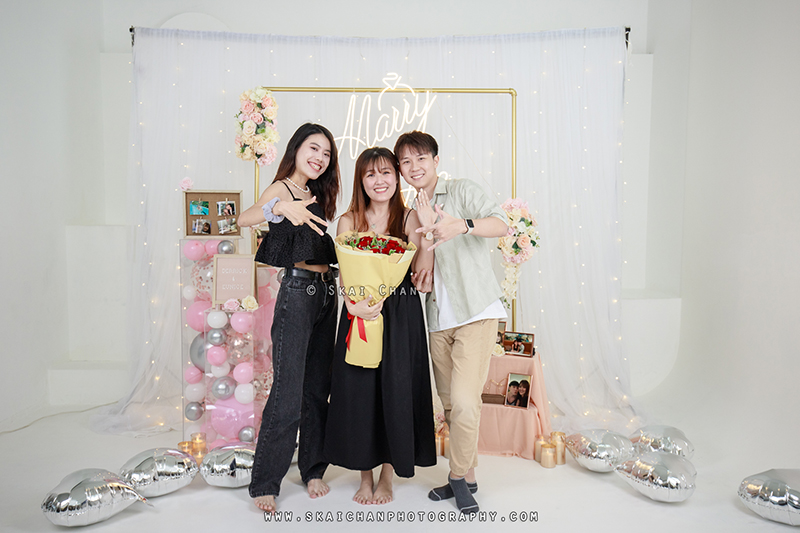 Studio friends photoshoot session with Derrick & Eunice at Our Studio Space (photography studio)
