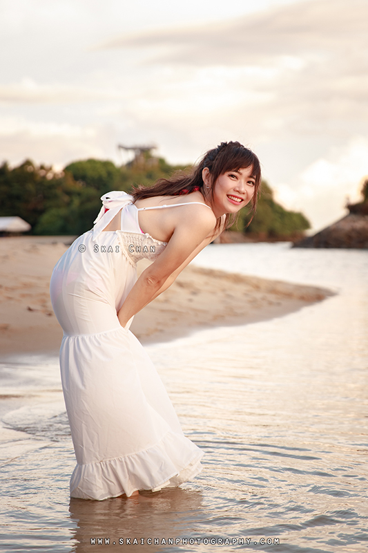 Beach fashion photoshoot session with Kai Ling at Palawan Beach (Sentosa)