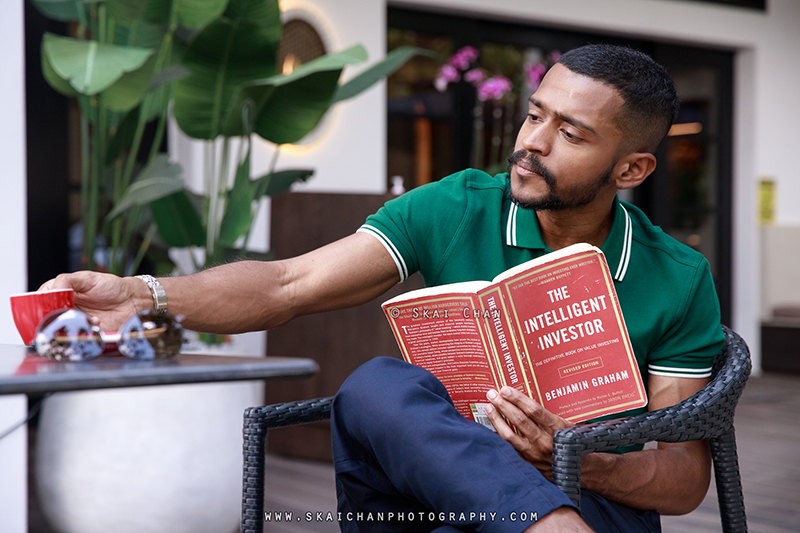 Nerd-themed lifestyle photoshoot session with Daniel Stephen @ Rochester Park