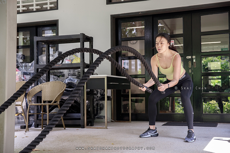 Fitness gym photoshoot session with Pearlyn @ Gold's Gym Singapore @ Rochester Park outlet