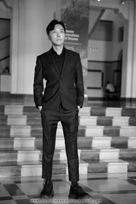 Indoor Corporate Lifestyle Photoshoot @ National Gallery Singapore Indoor Corporate Lifestyle Photoshoot - Leonard Lye