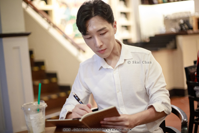 Indoor Lifestyle Photoshoot @ Starbucks (Rochester Park) Indoor Lifestyle Photoshoot - Leonard Lye