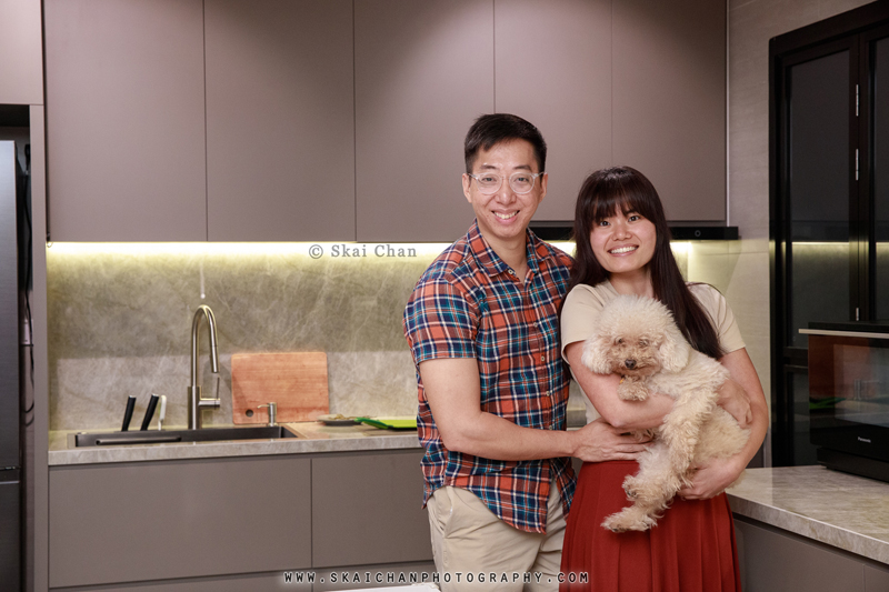 Family & couple with pet dog photoshoot session - Ray & Jiaqi at home