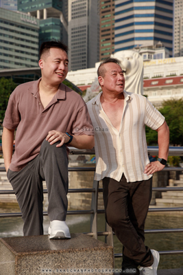 Outdoor Family Photoshoot @ Merlion Park Outdoor Family Photoshoot - Andy & Xin Zhe