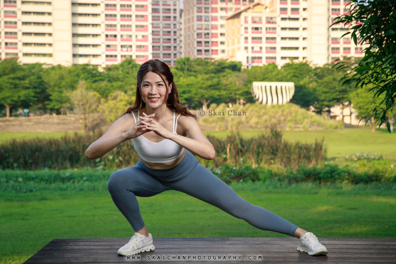 Outdoor Yoga portrait photoshoot session with Cynthia Heng at Bishan-Ang Mo Kio Park